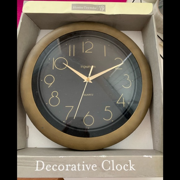 Home Trends Other - Home Trends Round Brown Decorative Clock